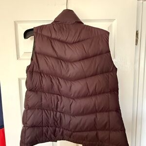 Women's North Face Maroon Vest